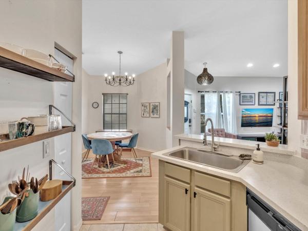 Boynton Oasis, 6440 Park Lake Cir, Boynton Beach, Florida 33437, image 2