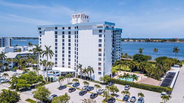 Portofino South, 3800 Washington Rd #604, West Palm Beach, Florida 33405, image 1