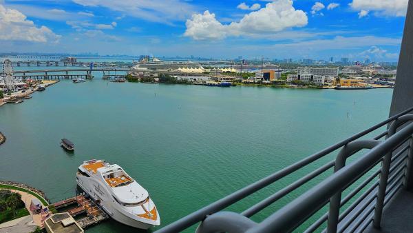 One Miami East, 335 S Biscayne Blvd #2410, Miami, Florida 33131, image 1