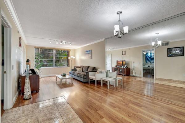 Omega, 7480 NW 17th St #206, Plantation, Florida 33313, image 1