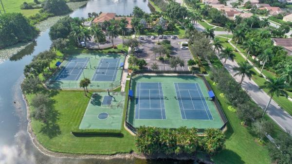 The Shores At Boca Raton, 18653 Sea Turtle Ln, Boca Raton, Florida 33498, image 2