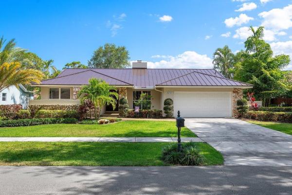Colonnade At Glen Oaks, 2632 NW 41st St, Boca Raton, Florida 33434, image 1