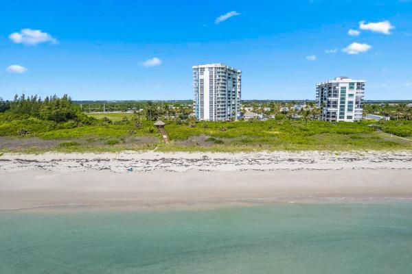 Aquanique Ocean Club, 2700 N Highway A1a #1202, Fort Pierce, Florida 34949, image 1