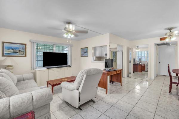 Upminster, 217 Upminster M, Deerfield Beach, Florida 33442, image 1