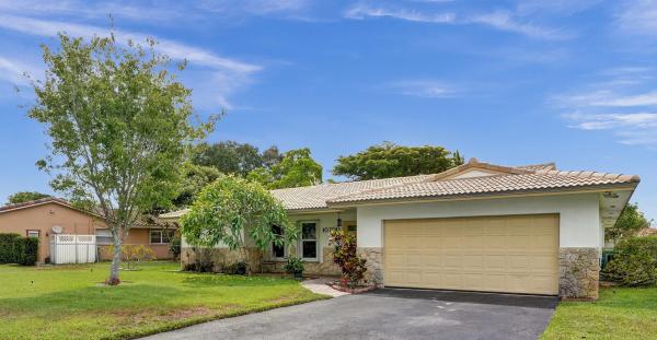 Chevy Chase, 10700 NW 43rd Ct, Coral Springs, Florida 33065, image 1