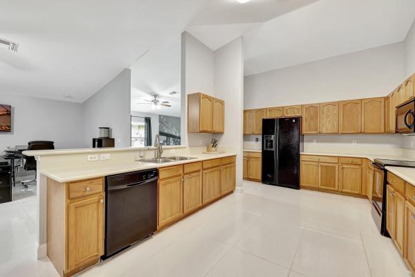 Palm Trails, 1901 SW Aguero St, Port St. Lucie, Florida 34953, image 2