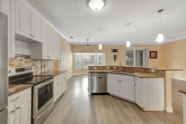 Sandhill Crossing, 2426 SE Betty Rd, Port St. Lucie, Florida 34952, image 1