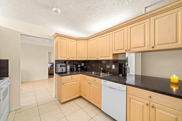Boca Raton Square, 1701 SW 7th St, Boca Raton, Florida 33486, image 1