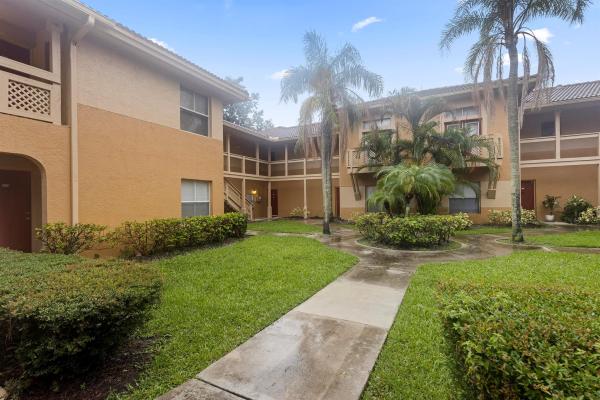 Palm Lake, 4863 Via Palm Lk #803, West Palm Beach, Florida 33417, image 1