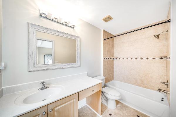 East Lake Village, 2121 SE Glen Ridge Dr, Port St. Lucie, Florida 34952, image 3
