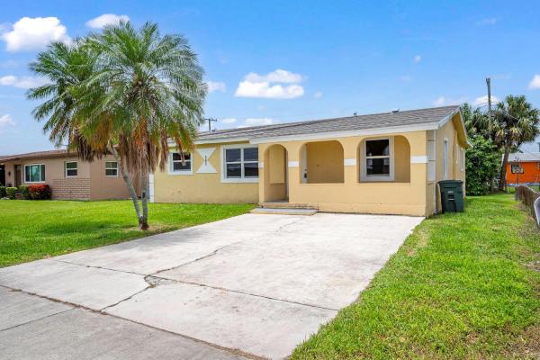 Progressive Park, 580 SW 10th St, Belle Glade, Florida 33430, image 1