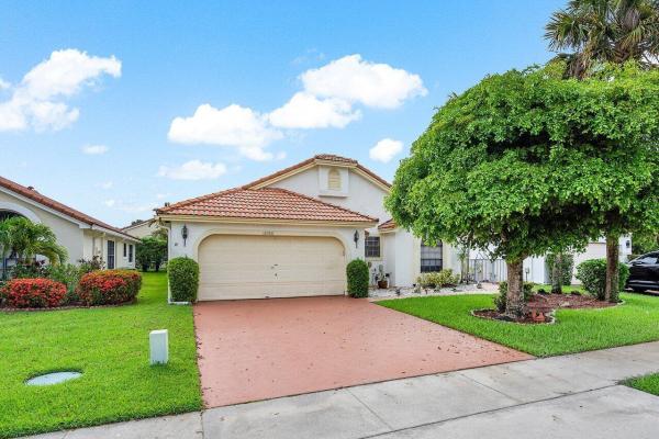 Starlight Cove, 12360 Sand Wedge Dr, Boynton Beach, Florida 33437, image 1