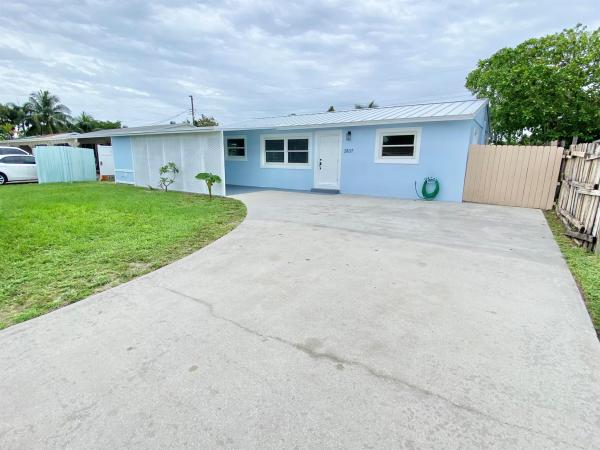 Congress Heights, 2837 Floweva St, Palm Springs, Florida 33406, image 1