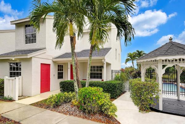 Casa Sul Lago, 12554 Westhampton Cir #E, Wellington, Florida 33414, image 1