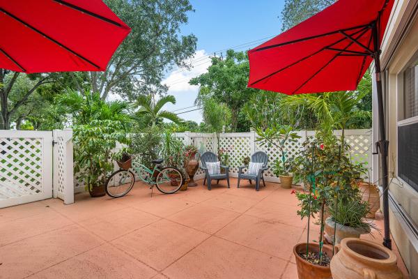 Wellesley At Lake Clarke Shores, 8146 Bridgewater Ct #46C, Lake Clarke Shores, Florida 33406, image 3