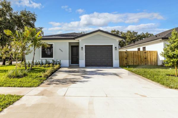 Plantation Mobile Homes Estates, 5987 Tiffany Pl, West Palm Beach, Florida 33417, image 1