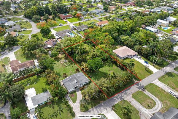 Florida Gardens, 55 Barberton Rd, Lake Worth Beach, Florida 33467, image 1