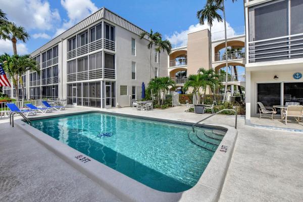 Winston Bay, 5900 NE 7th Ave #105n, Boca Raton, Florida 33487, image 1