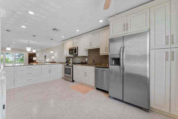 The Pines Of Delray North, 1860 NW 13th St #103, Delray Beach, Florida 33445, image 2