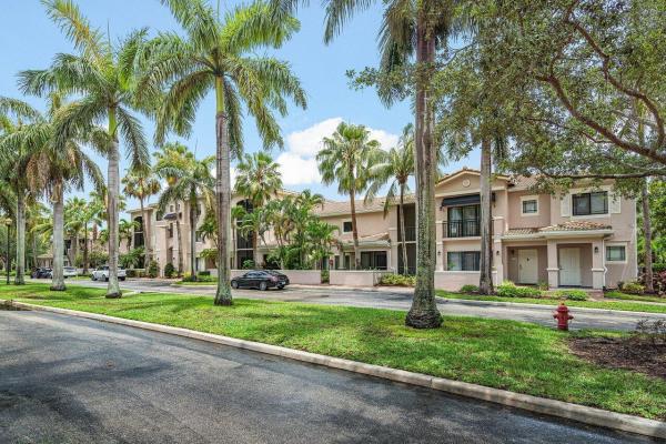 Sarento At San Matera, 2801 Sarento Pl #110, Palm Beach Gardens, Florida 33410, image 1