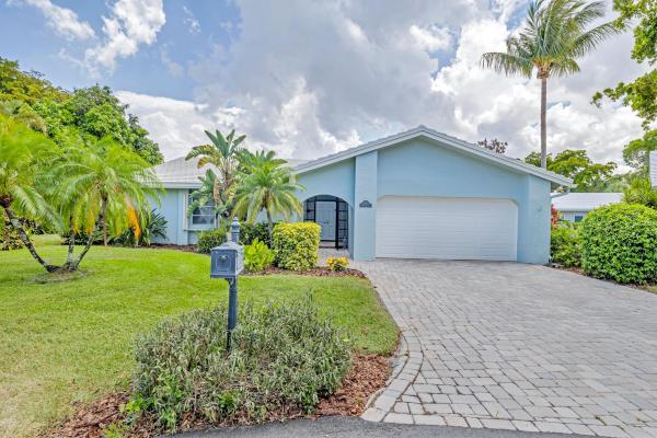 Cameo Woods, 22083 Brentwood Cir, Boca Raton, Florida 33433, image 1