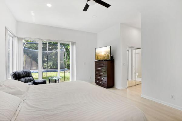 Villa Del Sol At Boca Pointe, 23213 Via Stel, Boca Raton, Florida 33433, image 2