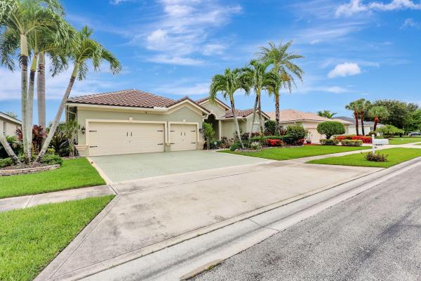 Regency Lake Estates, 9265 Olmstead Dr, Lake Worth Beach, Florida 33467, image 1