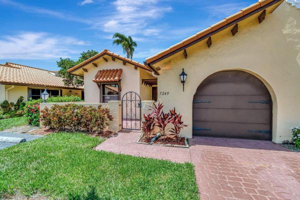 Casa Del Rey, 5249 Bolero Cir, Delray Beach, Florida 33484, image 1