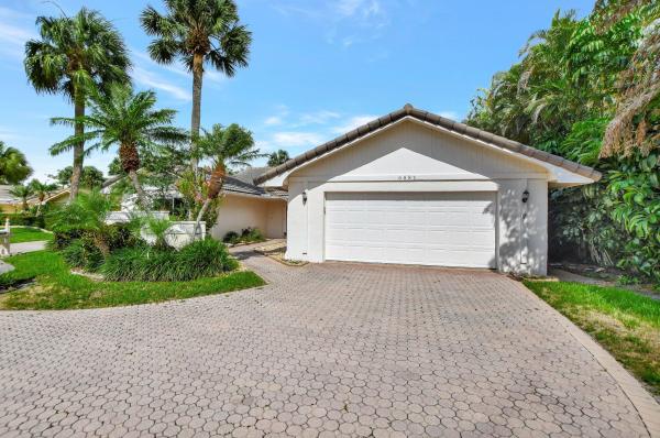 Villas Del Mar, 6881 Villas Dr, Boca Raton, Florida 33433, image 2