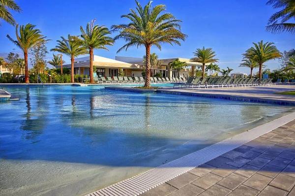 Alton, 3012 Franklin Pl, Palm Beach Gardens, Florida 33418, image 2