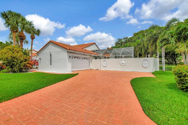 Candlewood, 17599 Candlewood Ter, Boca Raton, Florida 33487, image 1