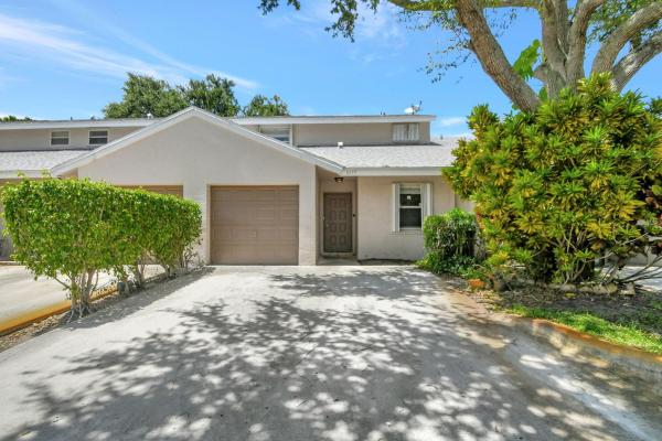Pine Glen At Abbey Park, 5177 Pine Abbey Dr, West Palm Beach, Florida 33415, image 1