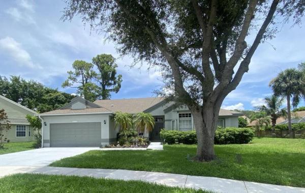 Emerald Forest Of Wellington, 1124 Wild Cherry Ln, Wellington, Florida 33414, image 1