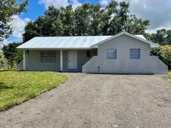 430 Coconut Ct, South Bay, Florida 33493, image 1