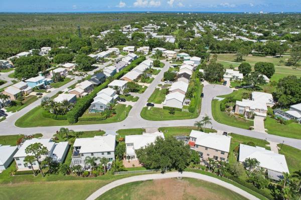 North Passage, 18180 SE Wood Haven Ln, Jupiter, Florida 33469, image 2