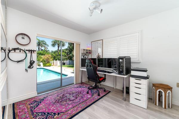 Spanish River Land, 810 Valencia Dr, Boca Raton, Florida 33432, image 1