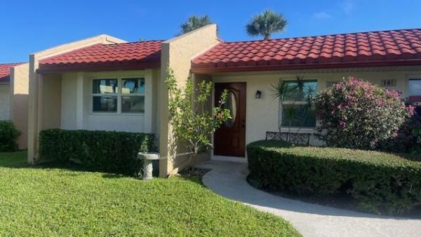 Golden Lakes Village, 139 Lake Barbara Dr, West Palm Beach, Florida 33411, image 3
