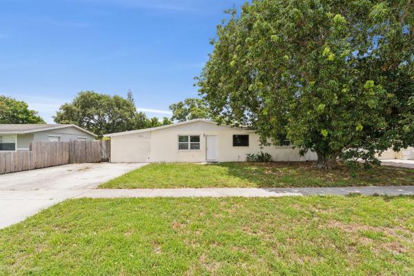 Forest Hill Village, 5805 Elder Dr, West Palm Beach, Florida 33415, image 1