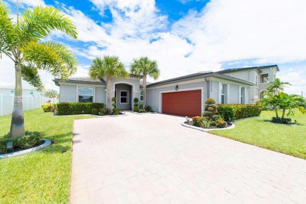 Copper Creek, 7500 NW Farnsworth Cir, Port St. Lucie, Florida 34987, image 1