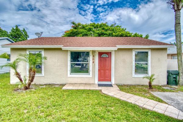 Greenacres No HOA, 204 Martin Ave, Greenacres, Florida 33463, image 1
