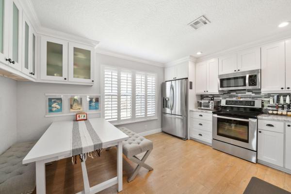 Beaconwood Village At Lacuna, 6241 Beaconwood Rd, Lake Worth Beach, Florida 33467, image 1