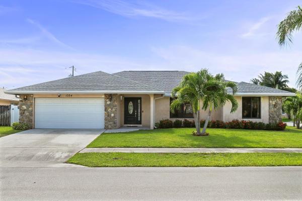 1334 Caribbean Way, Lantana, Florida 33462, image 1