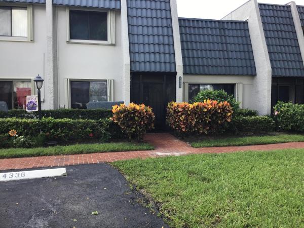 The Townhouses At The Fountains Country Club, 4432 Fountains Dr, Lake Worth, Florida 33467, image 1