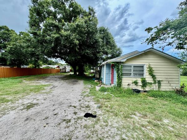 Sunset Park, 4594 Edwards Rd, Fort Pierce, Florida 34981, image 1