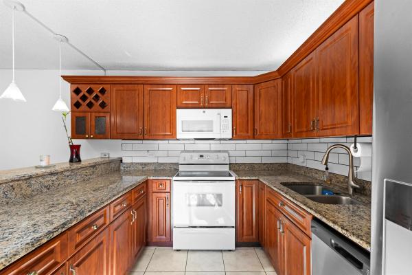 Embassy Park, 1700 Embassy Dr #807, West Palm Beach, Florida 33401, image 1