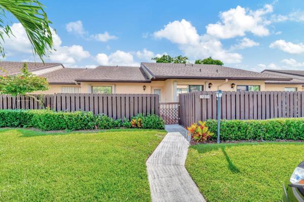 Pine Ridge North 4, 823 Sky Pine Way #G, Greenacres, Florida 33415, image 1