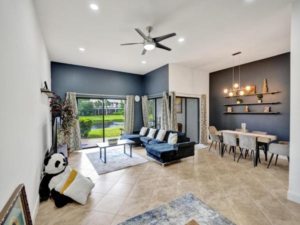 Monterey Lake, 5225 Monterey Cir #H, Delray Beach, Florida 33484, image 1