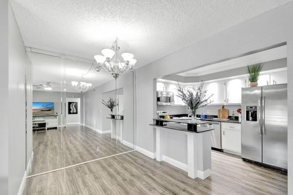 Pine Ridge 3, 336 Pine Ridge Cir #D-1, Greenacres, Florida 33463, image 3