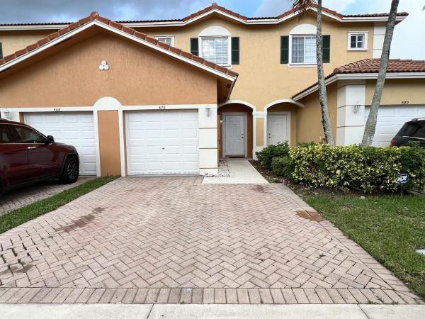 Monte Carlo, 570 Saint Tropez Ln, Margate, Florida 33068, image 1