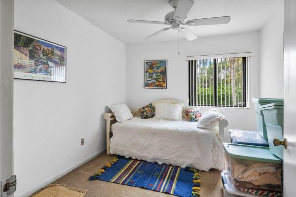 Lake Colony, 4252 Palm Bay Cir #D, West Palm Beach, Florida 33406, image 2